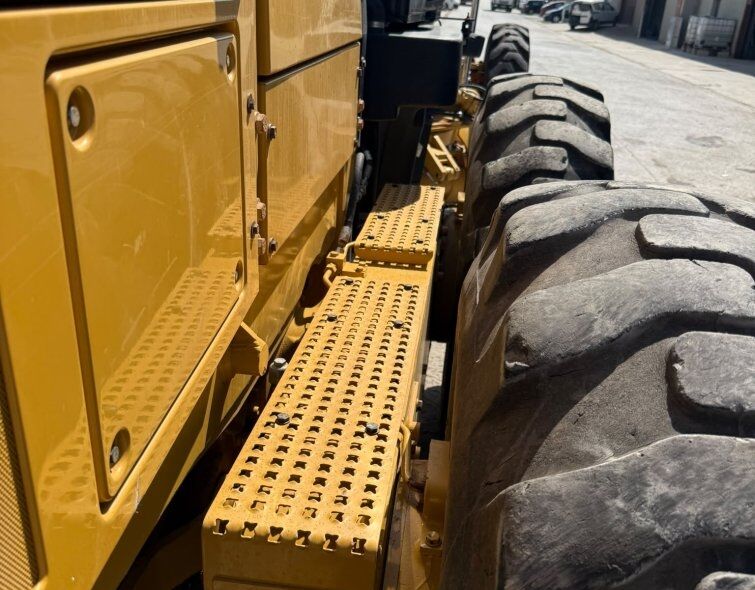 CATERPILLAR  12M3 AWD ***REGISTERED***